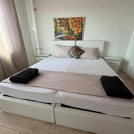 Apartment Bejart 8 *