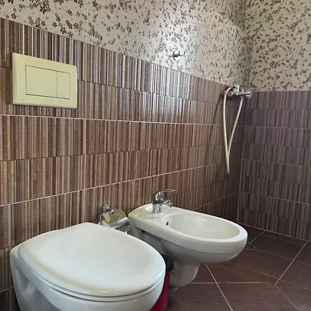 Apartment Bejart 8 *