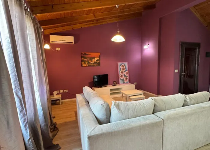 Bejart 8 Lägenhet Tirana